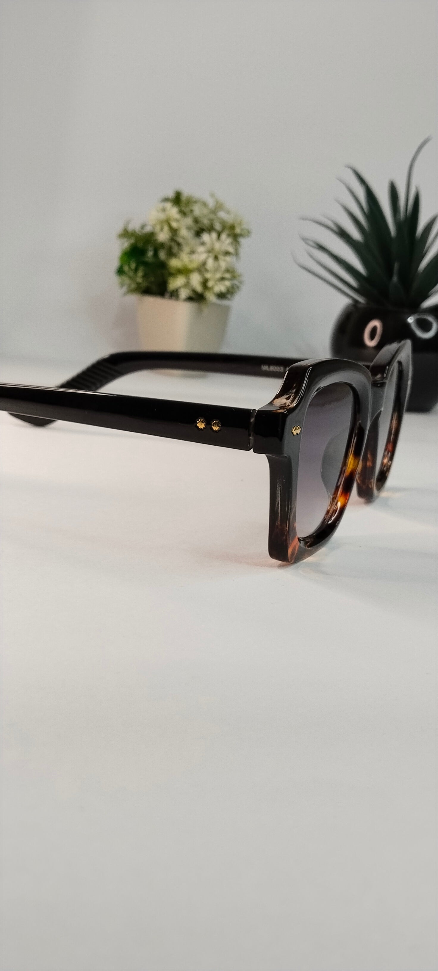 Studio 70 Noir
