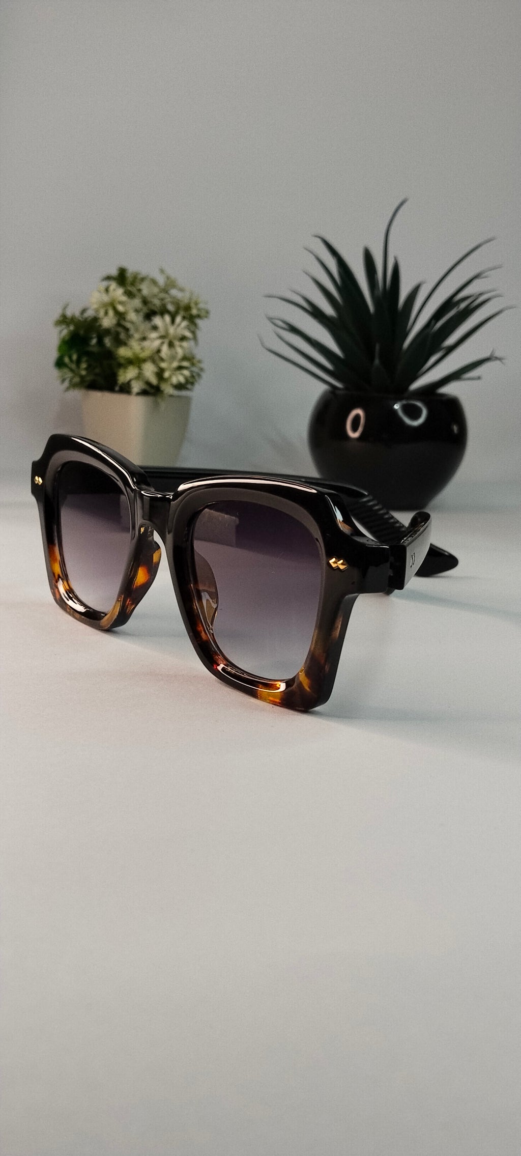 Studio 70 Noir