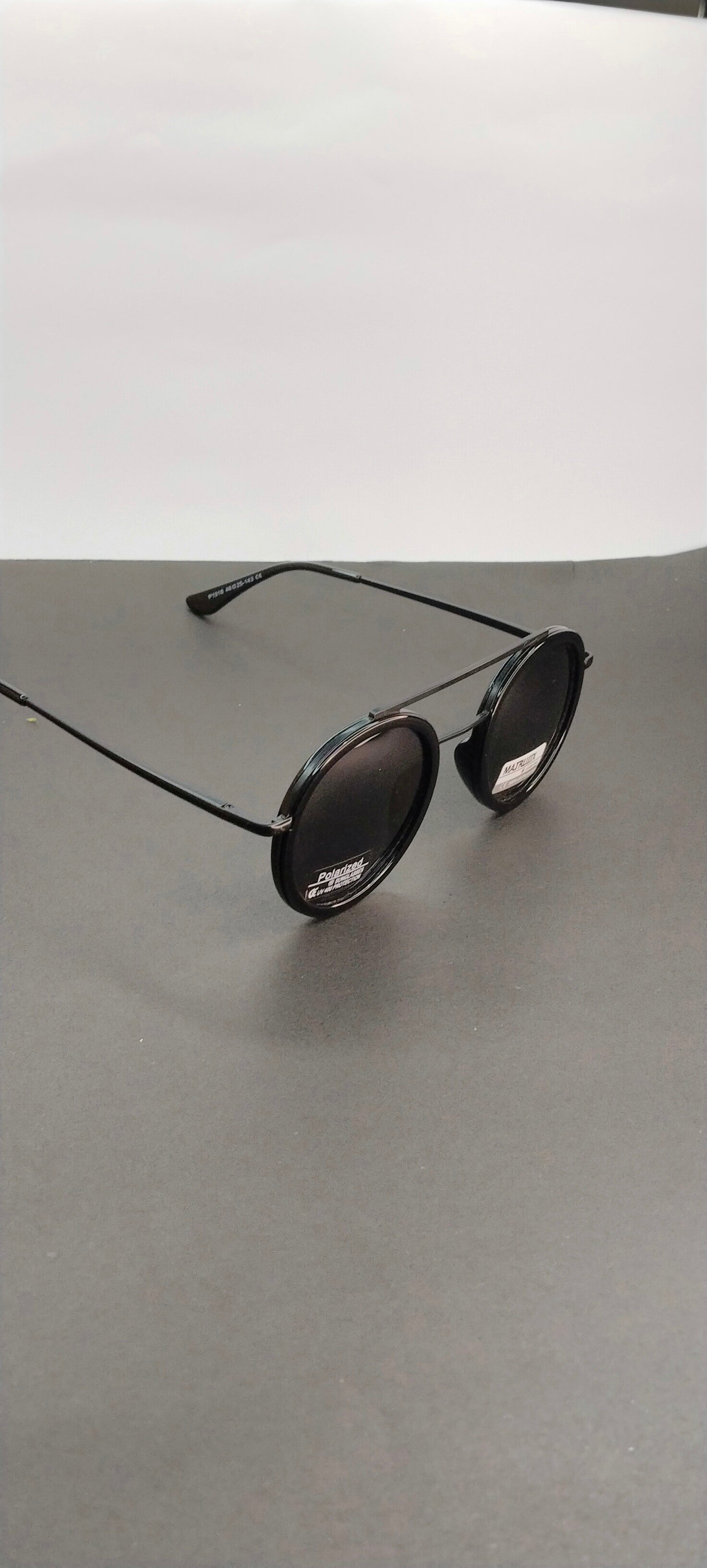 Nova Black Round Polarized UV Sunglasses