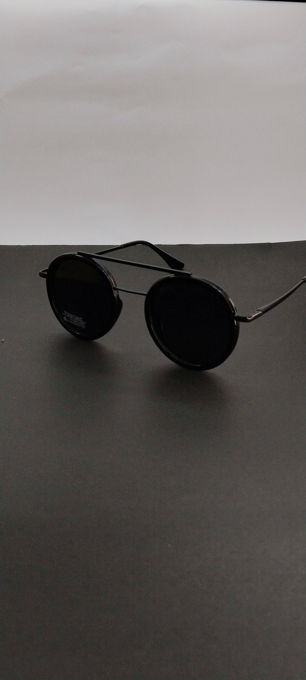 Nova Black Round Polarized UV Sunglasses
