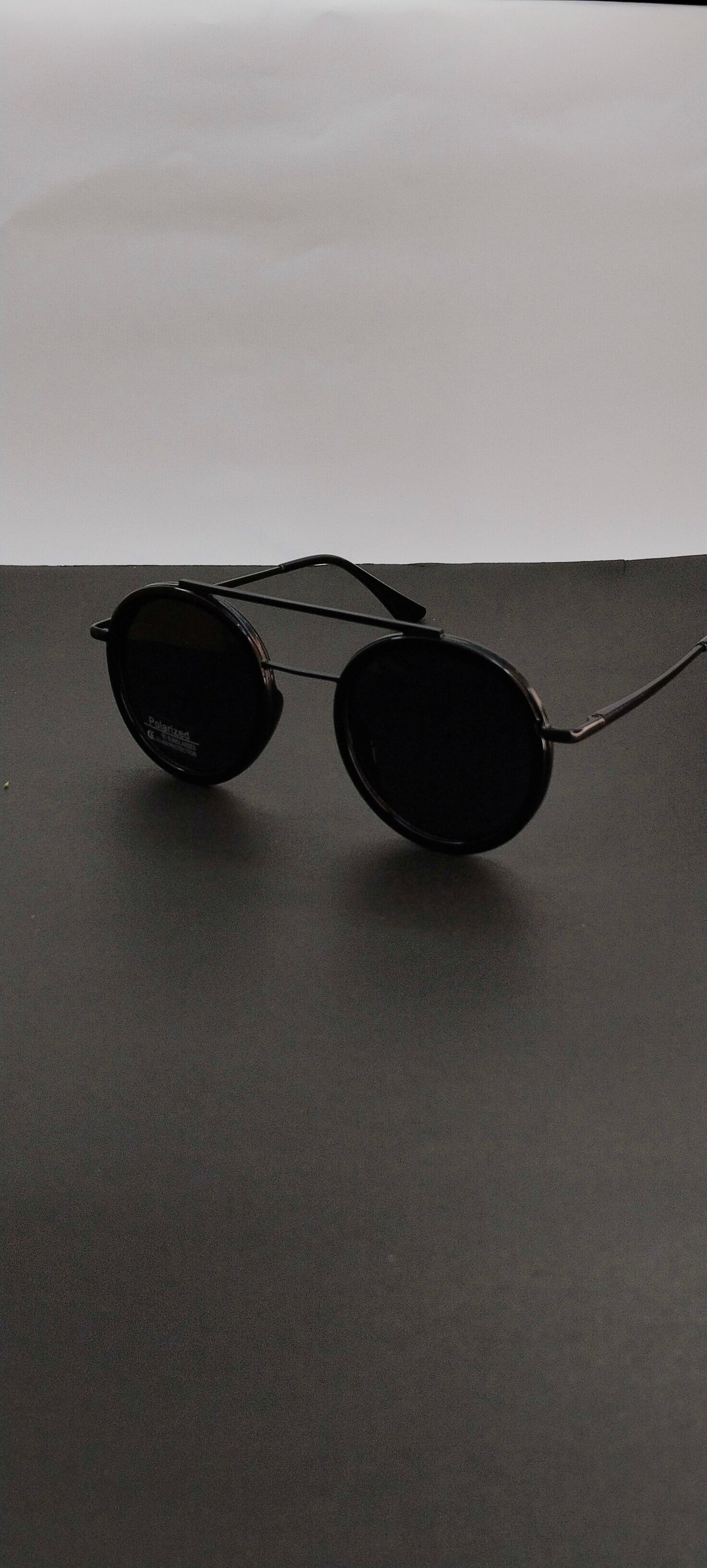 Nova Black Round Polarized UV Sunglasses