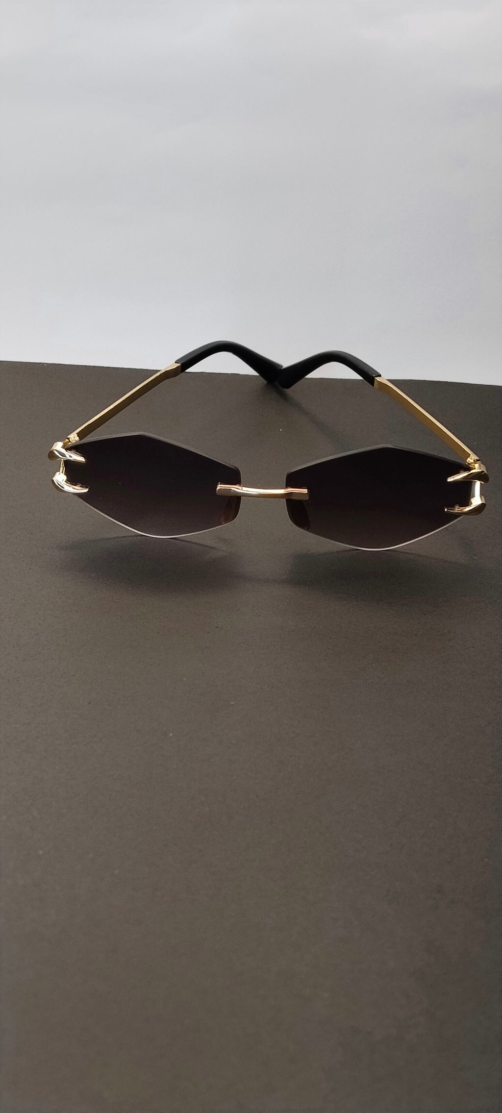 Diamond Cut Rimless Geometric Gold Sunglasses