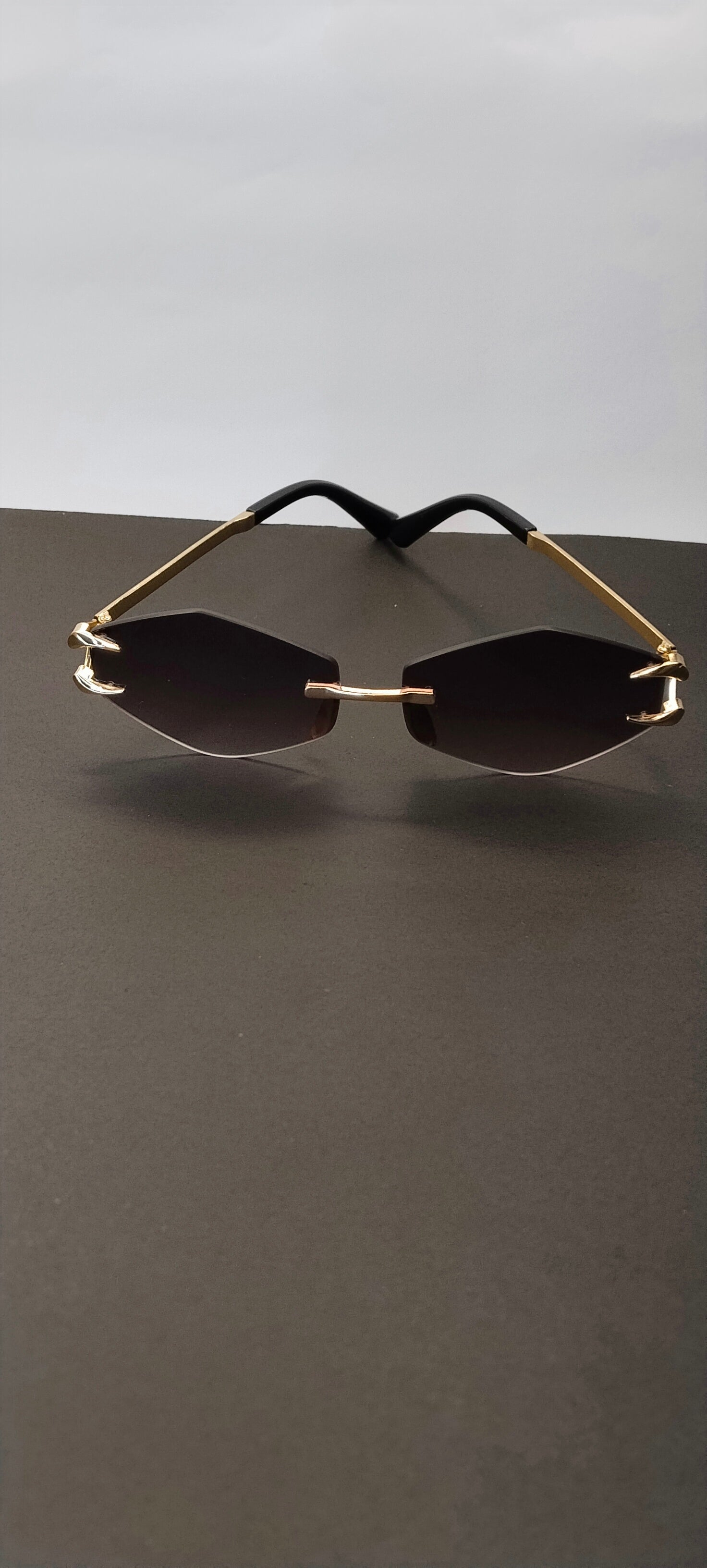 Diamond Cut Rimless Geometric Gold Sunglasses