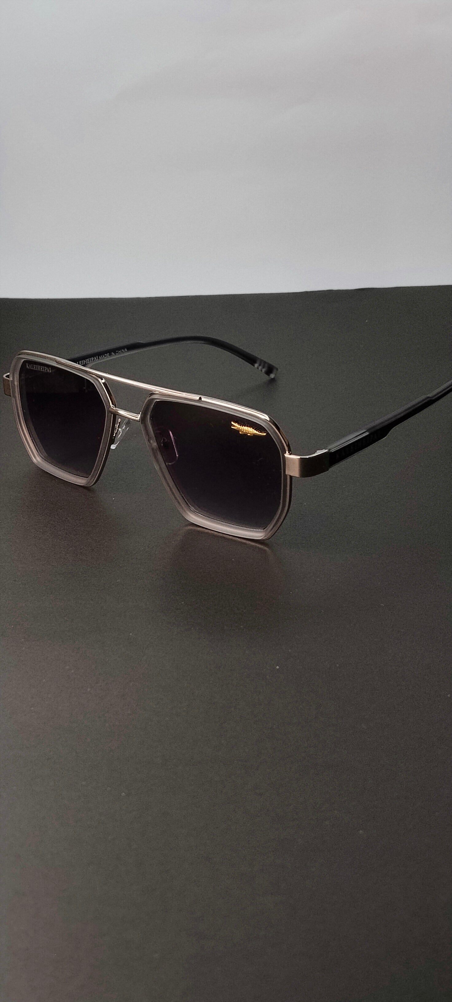 Champagne Gold Navigator Geometric Sunglasses